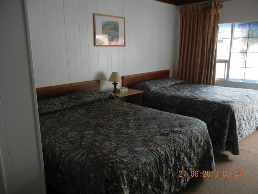 Holiday House Motel Πέντικτον Δωμάτιο φωτογραφία
