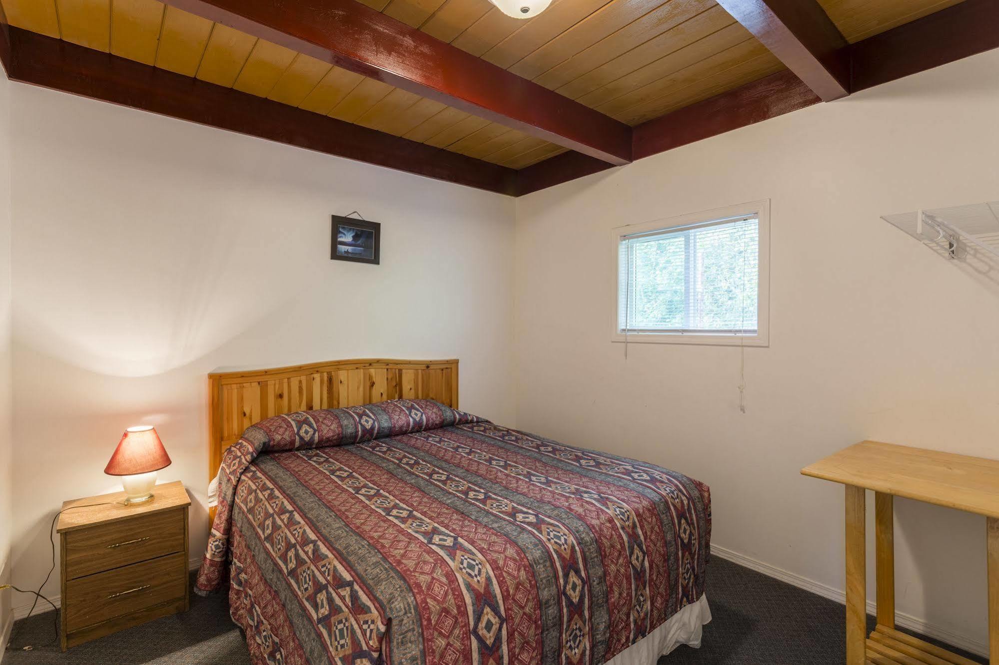 Holiday House Motel Πέντικτον Εξωτερικό φωτογραφία